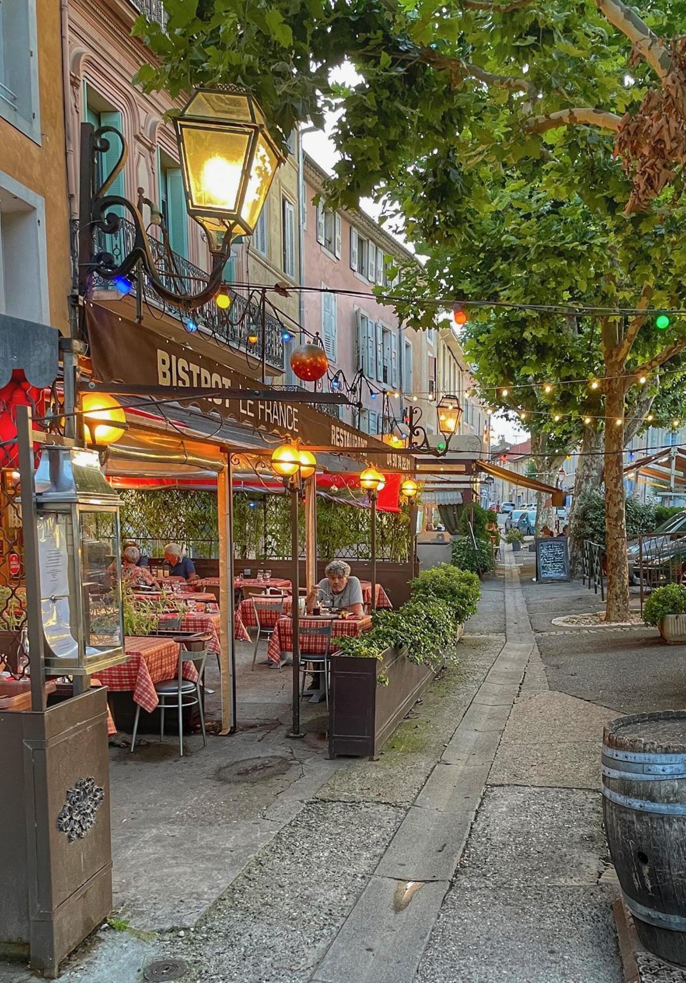 Le Petit Delphia Apartment Apt Luaran gambar